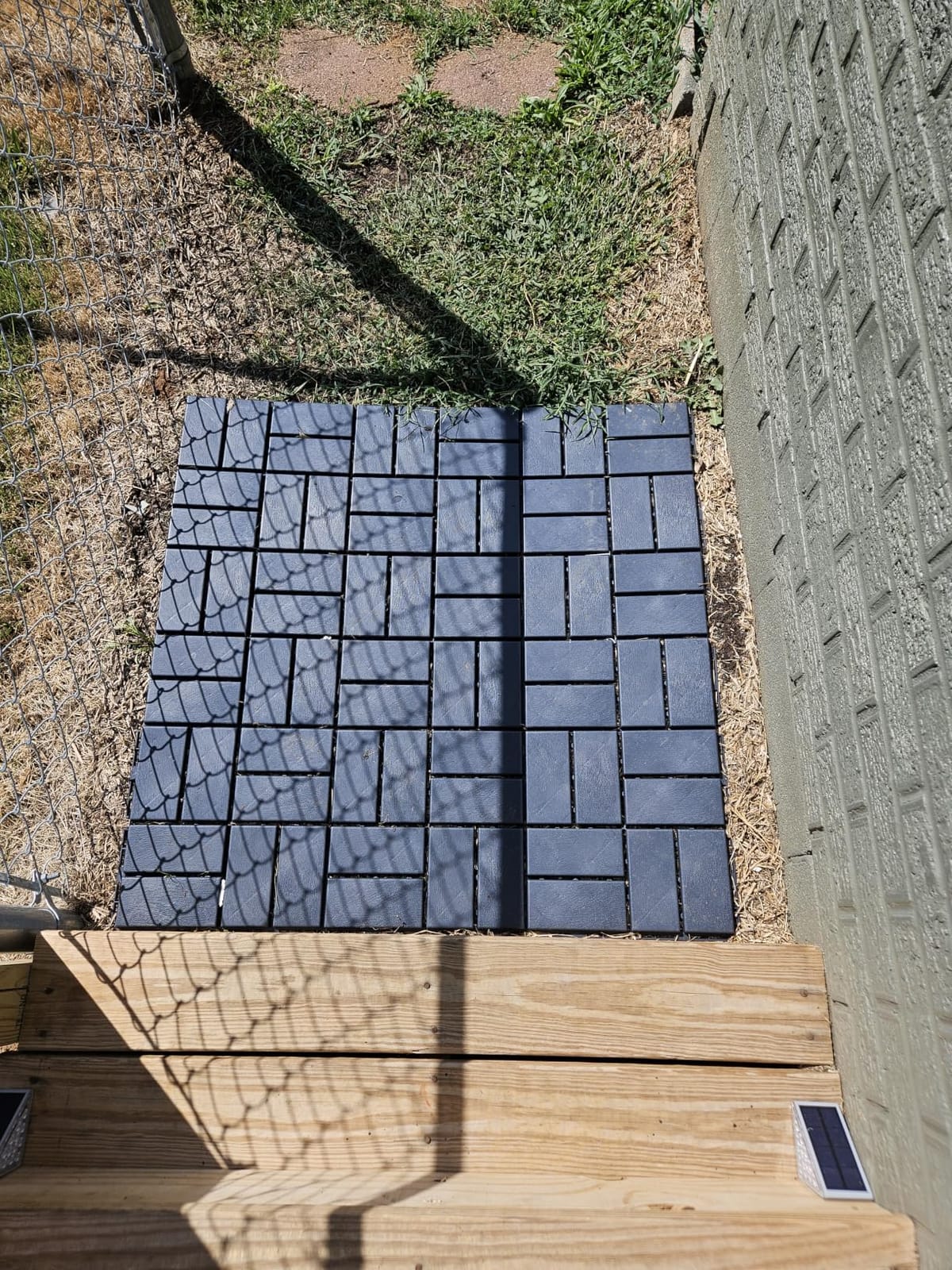 Goovilla Plastic Interlocking Deck Tiles, 36 Pack 12