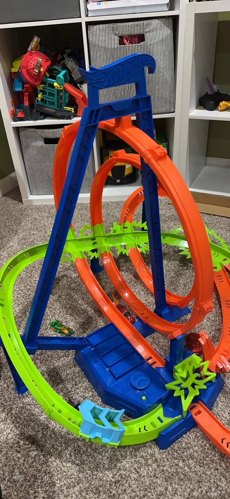 Hot Wheels Action Epic Crash Dash Track Playset & 1:64 Scale Toy Car customer photo 1