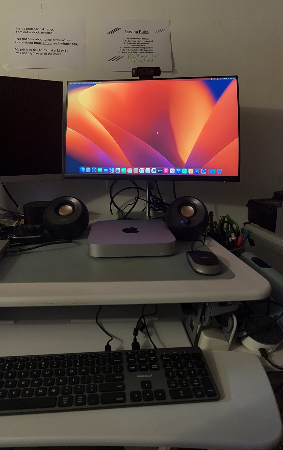 Apple 2023 Mac mini Desktop Computer with Apple M2 chip with 8‑core CPU and 10‑core GPU, 8GB Unified Memory, 256GB SSD Storage, Gigabit Ethernet. Works with iPhone/iPad customer photo 2