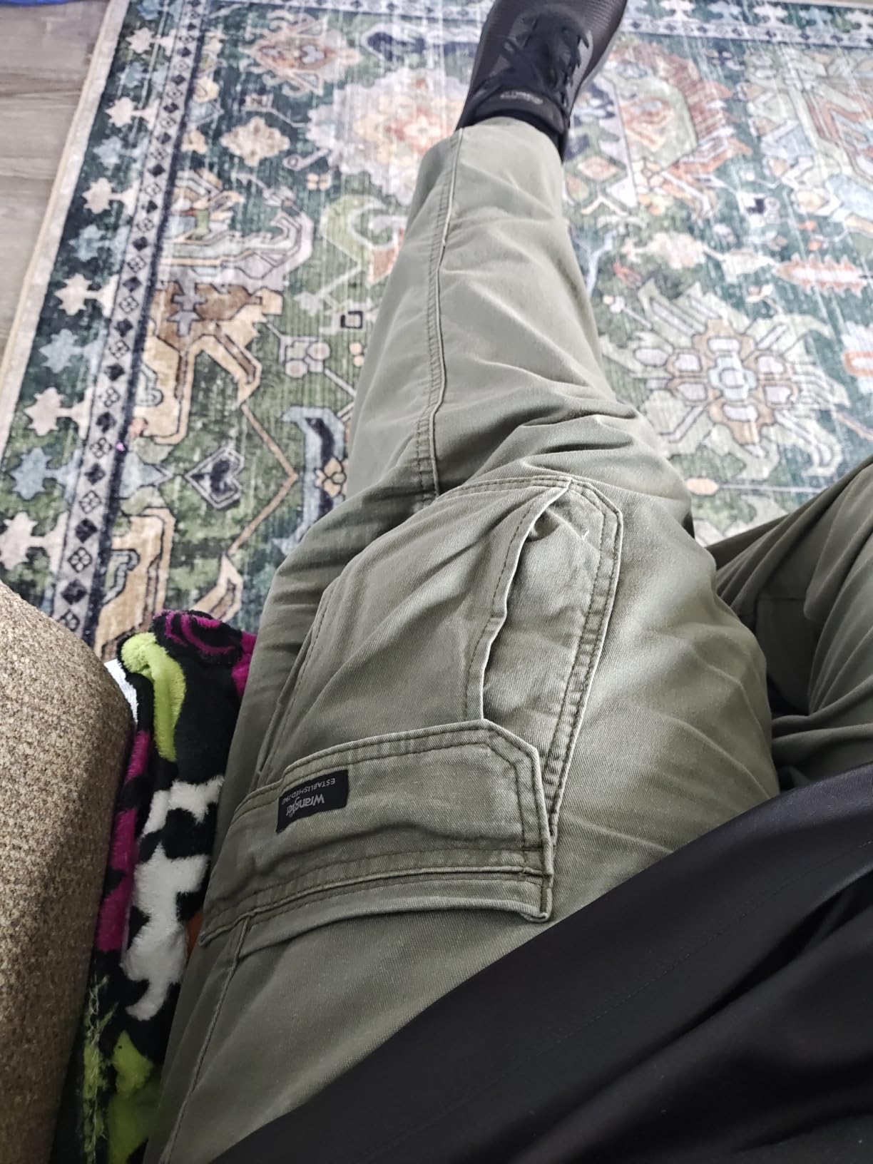 Wrangler Men's Relaxed Fit Stretch Cargo Pant customer photo 1