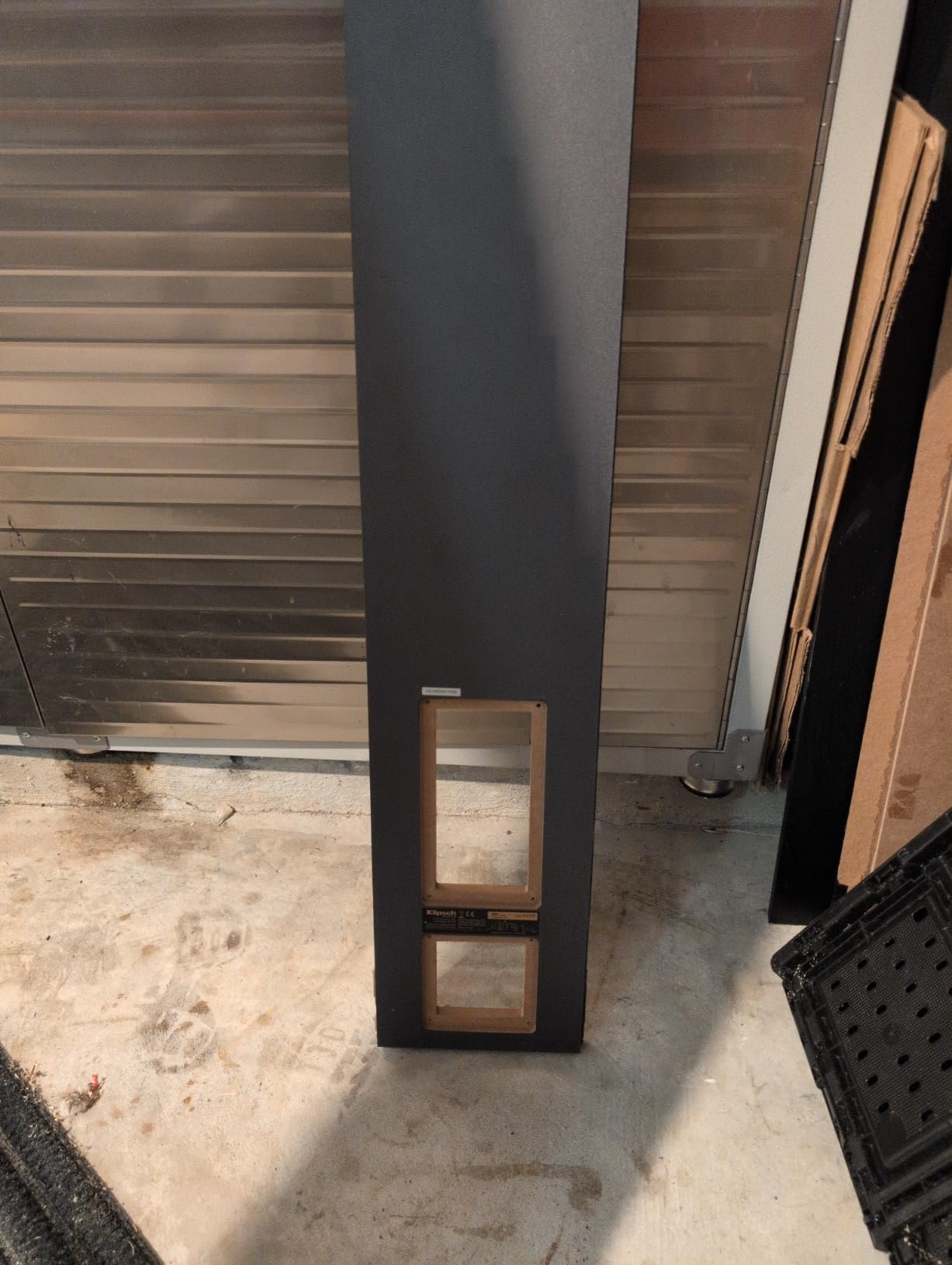 Klipsch Reference R-620F Floorstanding Speaker, Black Textured Wood Grain Vinyl, Pair customer photo 1