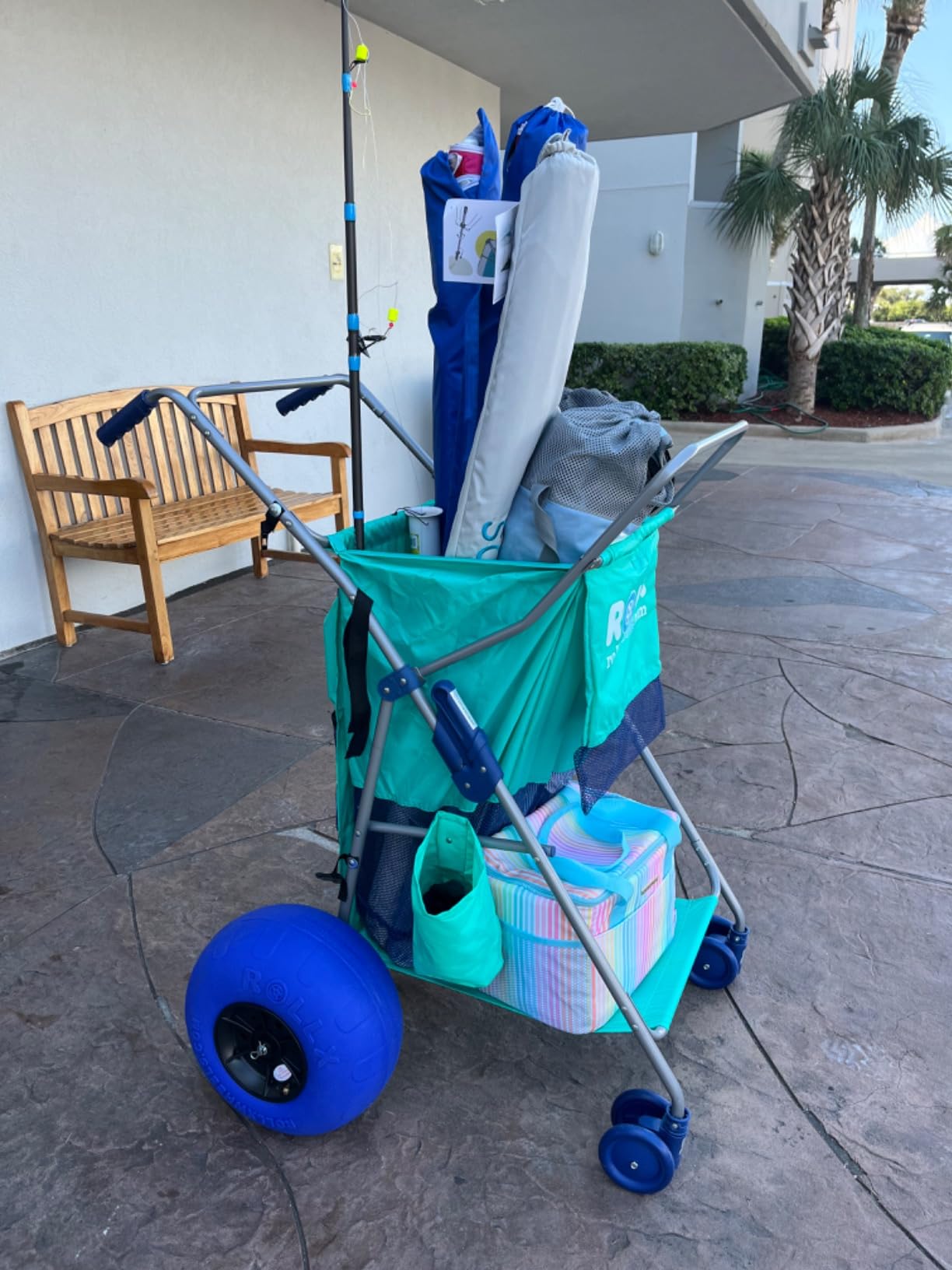 RollX Foldable Storage Wagon with 4 Balloon Wheels, Rear 13 Inch & Front 7 Inch Beach Tires (Pump Included) - Blue customer photo 2