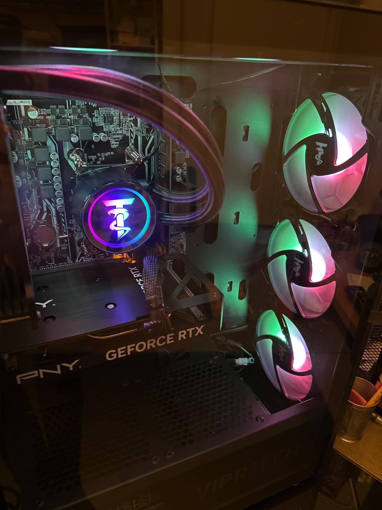 VIPRTECH Ghost 3.0 Gaming PC, Ryzen 7, RTX 4060 8GB, 16GB/1TB Arctic White customer photo 1