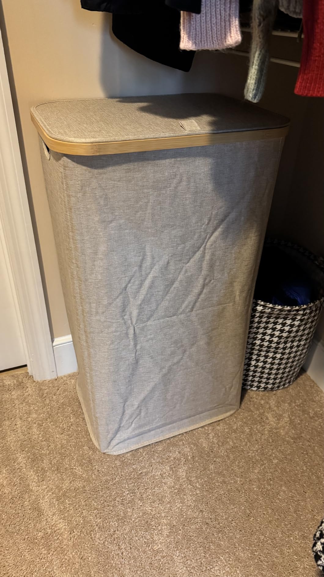 Lifewit 105L Large Laundry Basket with Lid, Removable Bags, Beige customer photo 1