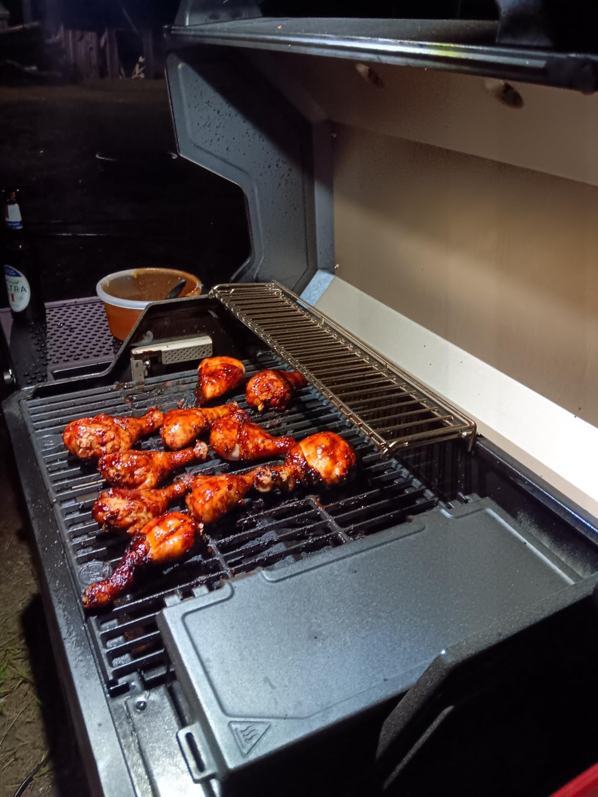 Masterbuilt AutoIgnite 545 Digital Charcoal Grill and Smoker Combo for Easy Grilling, Digital Control, App, Sear Plate, Mini Hopper and 545 BBQ Cooking Square In. in Black customer photo 2