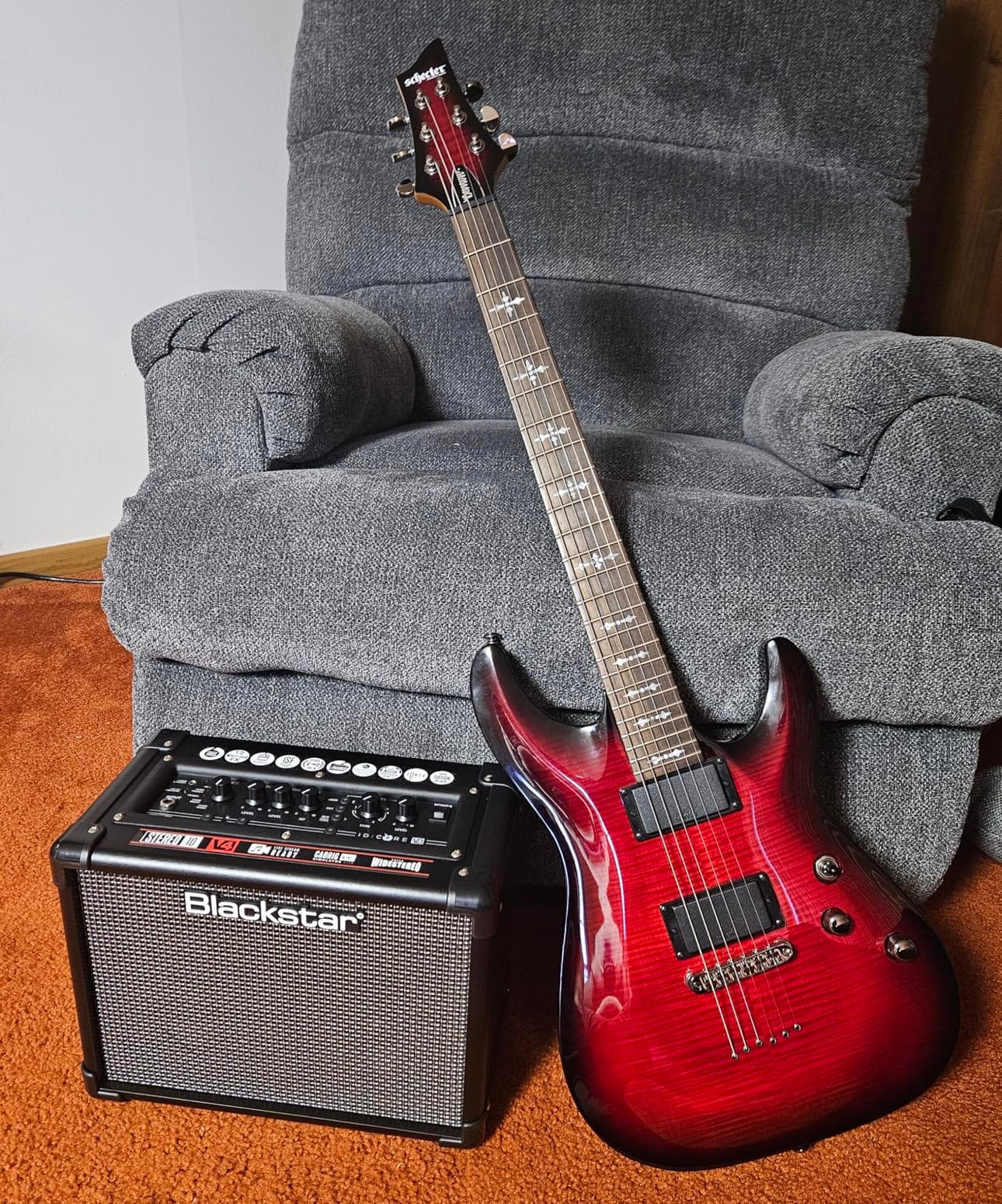 Blackstar ID: Core V4 Stereo 10, 10 watt 2x3 inch Digital Combo Amp w/ customer photo 1