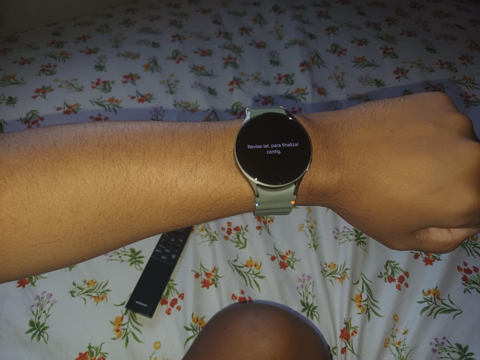 Samsung Galaxy Watch 7 44mm Bluetooth AI Smartwatch w/Energy Score, Wellness Tips, Heart Rate Tracking, Sleep Monitor, Fitness Tracker, 2024, Silver [US Version, 1Yr Manufacturer Warranty] customer photo 1