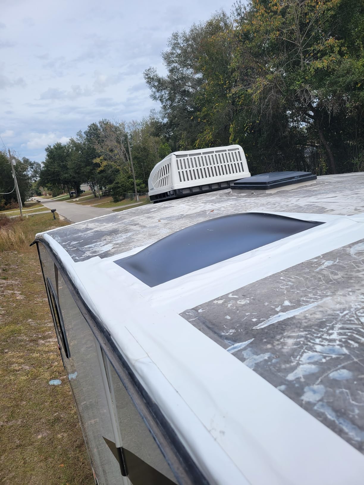 RV Skylight Replacement 18