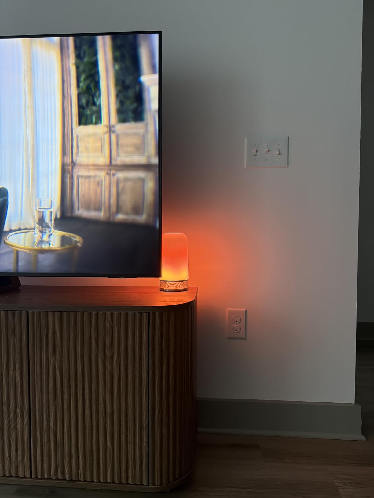 Govee RGBIC Smart Table Lamp 2, Touch Bedside Small Table Lamp (Corded) customer photo 2