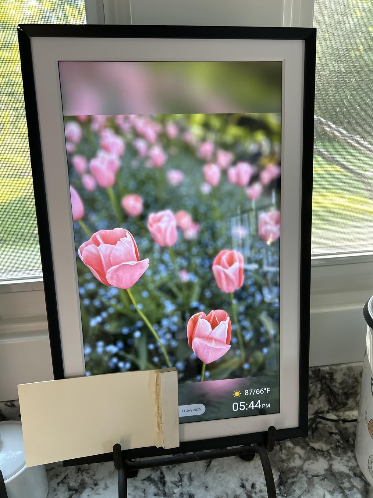 Euphro 15.6'' Digital Picture Frame with 1920x1080 IPS Touch Screen, Smart Digital Photo Frame with 32GB Storage, Easy Setup to Share Photos/Videos via Free App customer photo 1