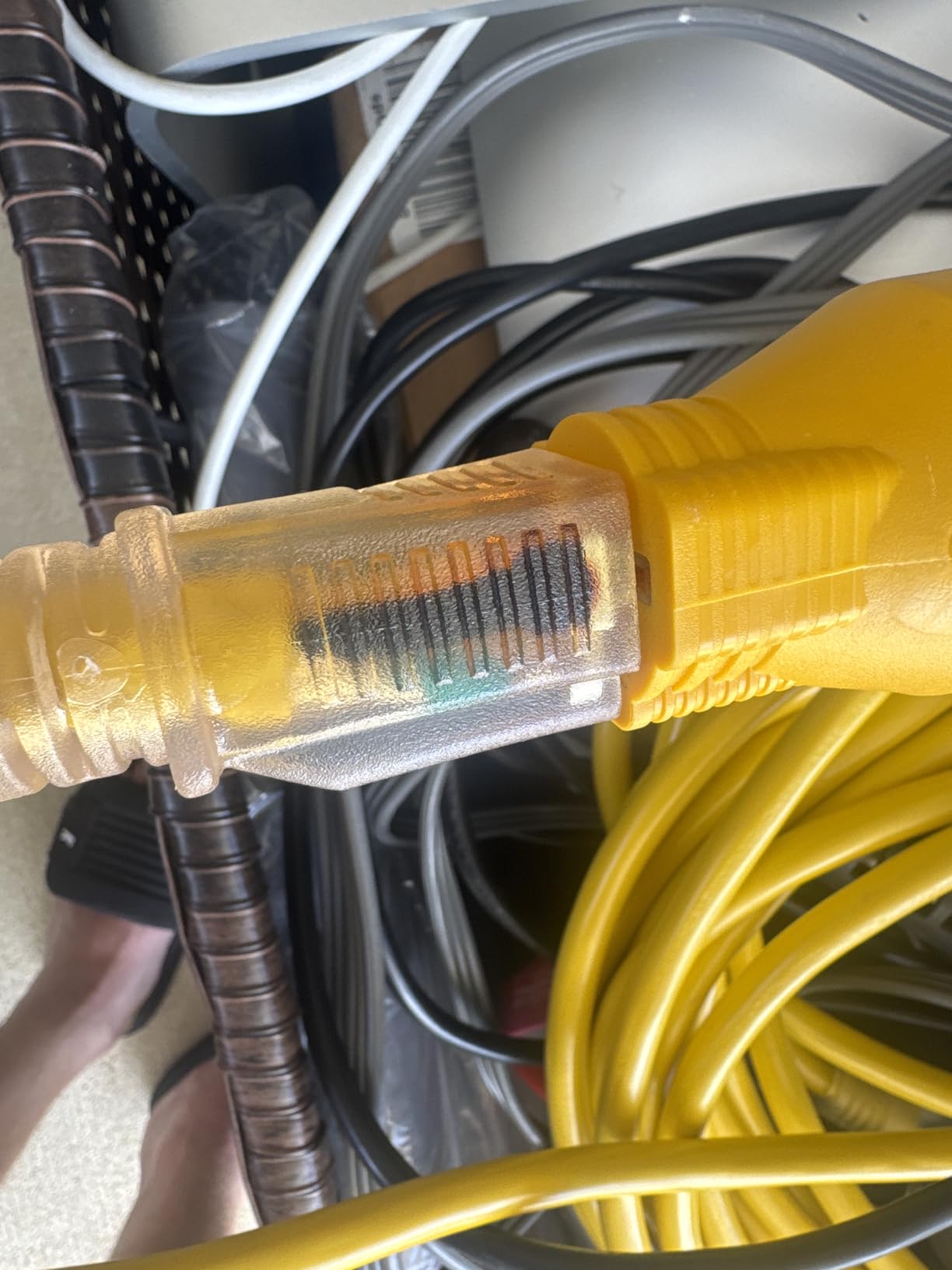 PlugSaf 50 FT 10 Gauge Outdoor Extension Cord with Multiple Outlets Yellow customer photo 2