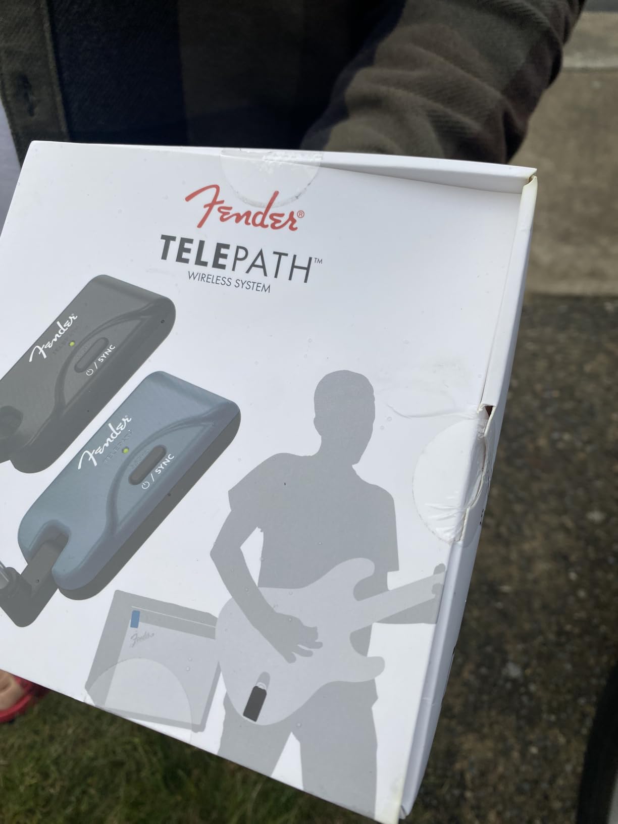 Fender Telepath Wireless System, 5.8GHz Digital, 70-Foot Range, 4ms Low Latency, Multi-Instrument Compatible, Mystic Ice Blue customer photo 1