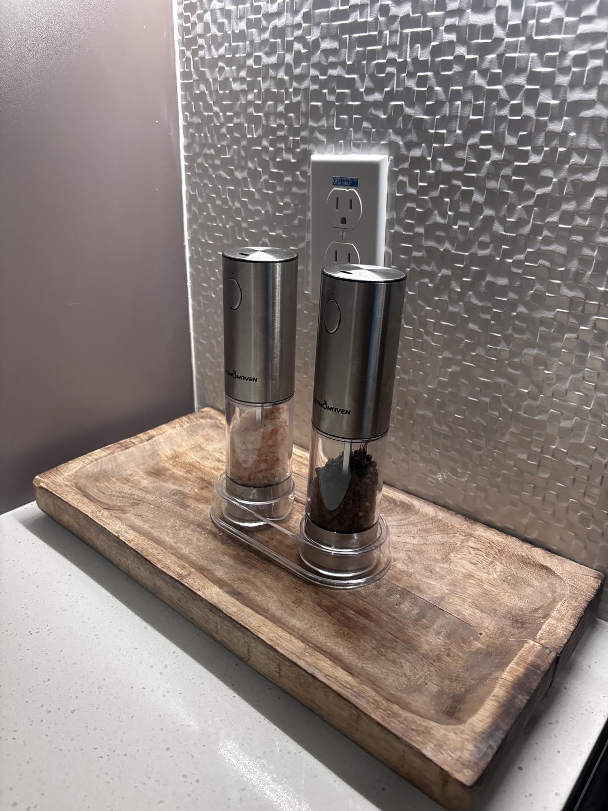 ThermoMaven Upgraded Larger Capacity Electric Salt and Pepper Grinder Set, 110ml Rechargeable Salt and Pepper Shaker with LED Light, Stainless Steel Automatic Pepper Mill with 6 Adjustable Coarseness customer photo 2