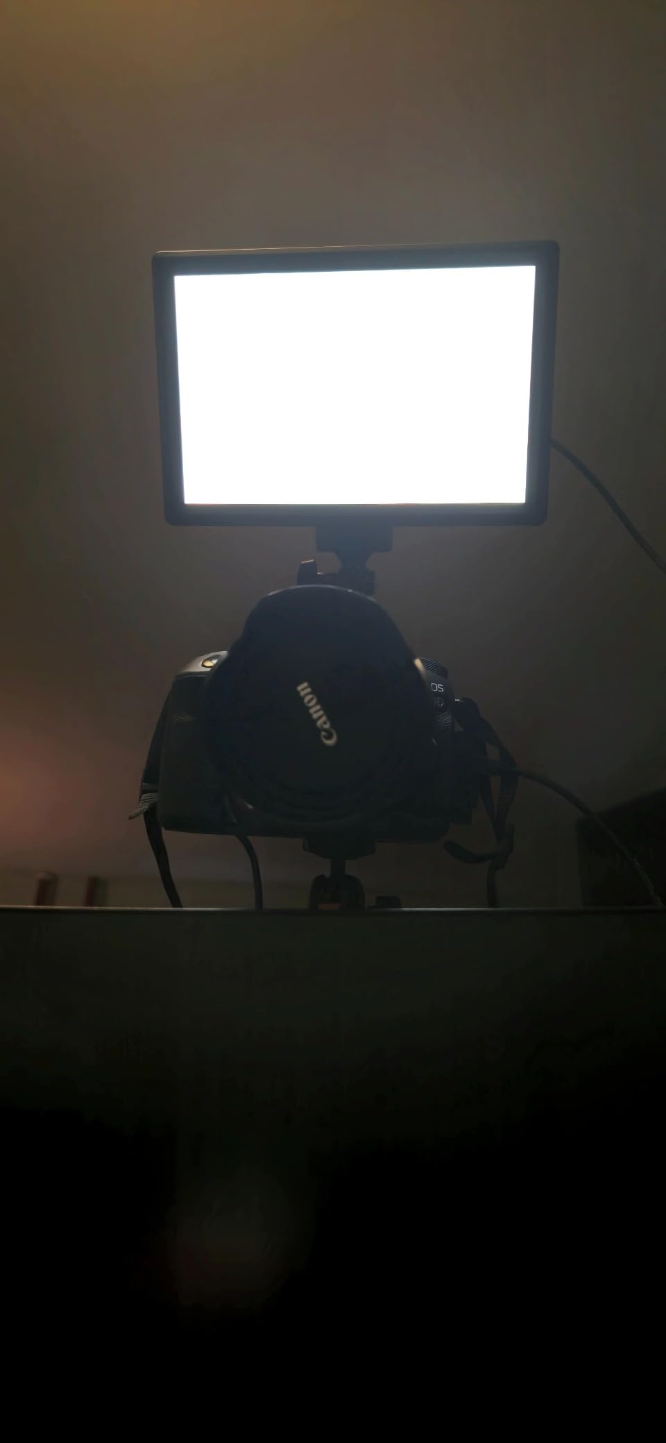 NEEWER 9