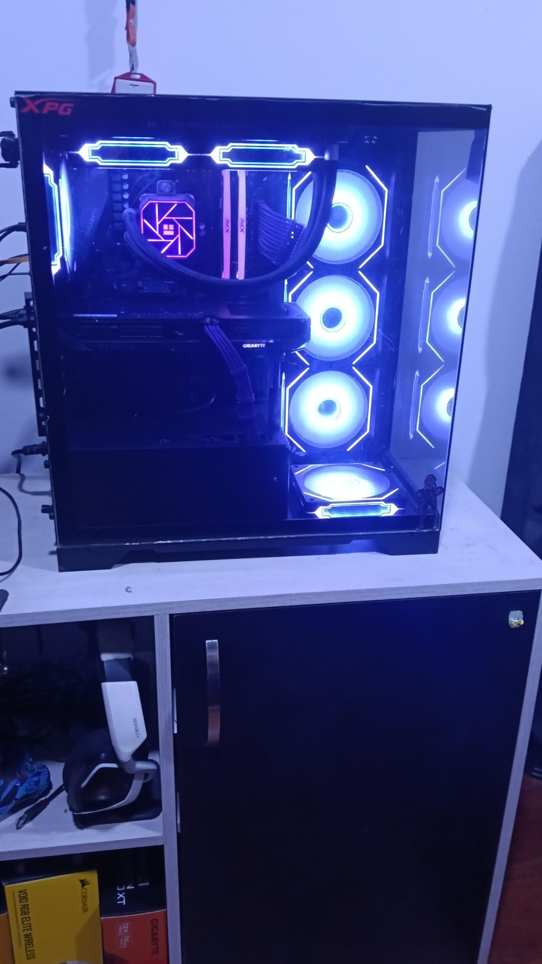 DARKROCK Black F120 3in1 120mm Infinite Mirror Design Case Fans customer photo 2