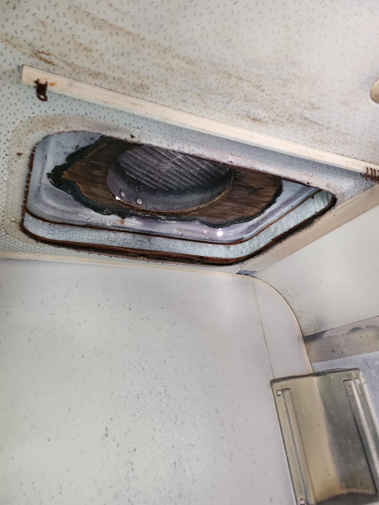 RV Skylight Outer Dome,18