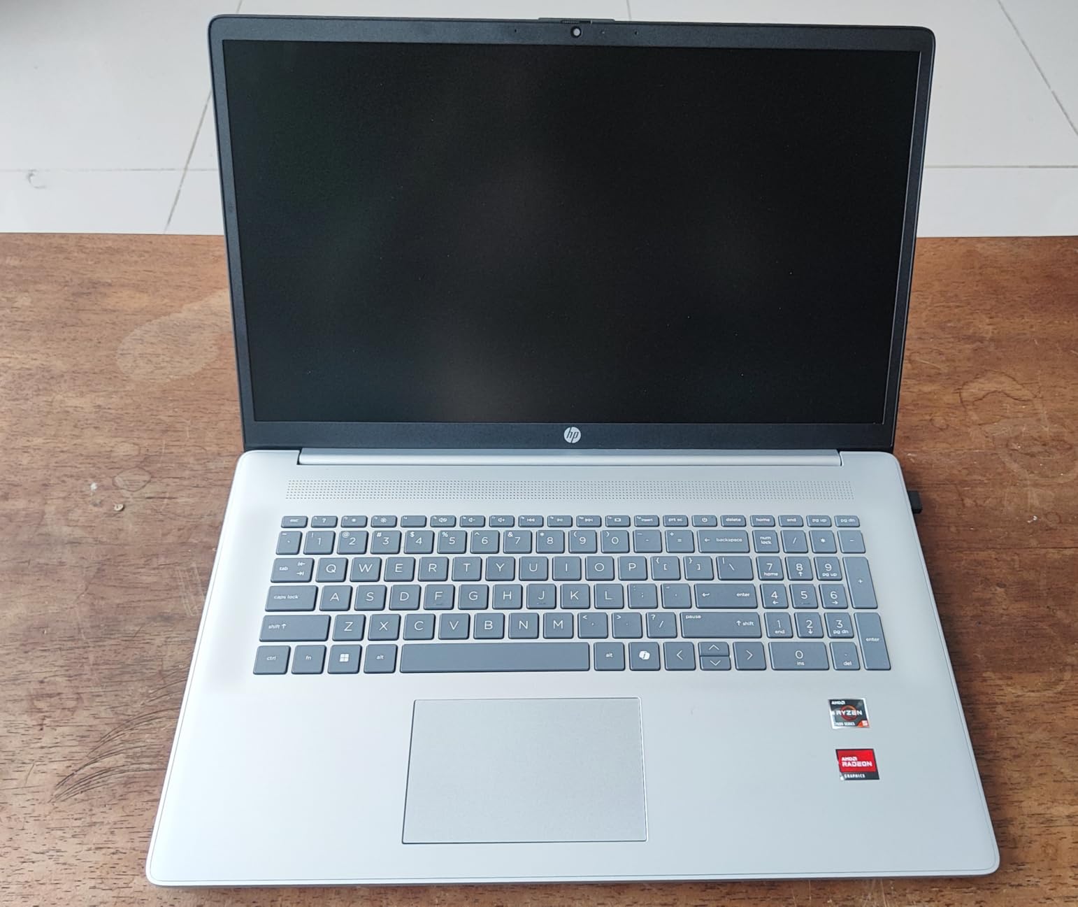 HP 17.3 inch Laptop, HD+ Display, AMD Ryzen 5 7520U, 16 GB RAM, 512 GB SSD, AMD Radeon Graphics, Windows 11 Home, Natural Silver, 17-cp2199nr customer photo 1