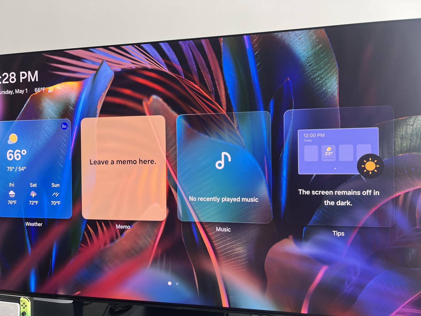 Samsung 77-Inch Class OLED S95F 4K Glare Free Smart TV (2025 Model) NQ4 AI Gen3 Processor, HDR Pro, Motion Xcelerator 164Hz, Dolby Atmos, Samsung Vision AI, Alexa Built-in customer photo 2