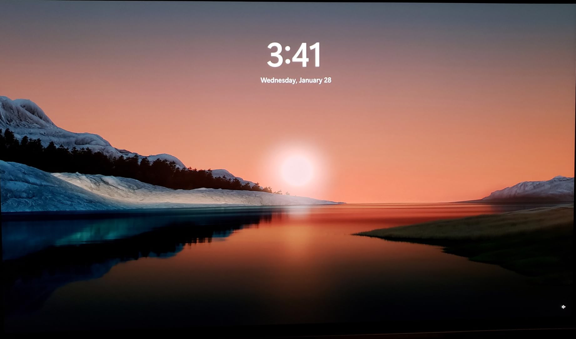 Samsung 32” Odyssey QD-OLED G8 (G81SF), 4K, 240Hz Gaming Monitor customer photo 1