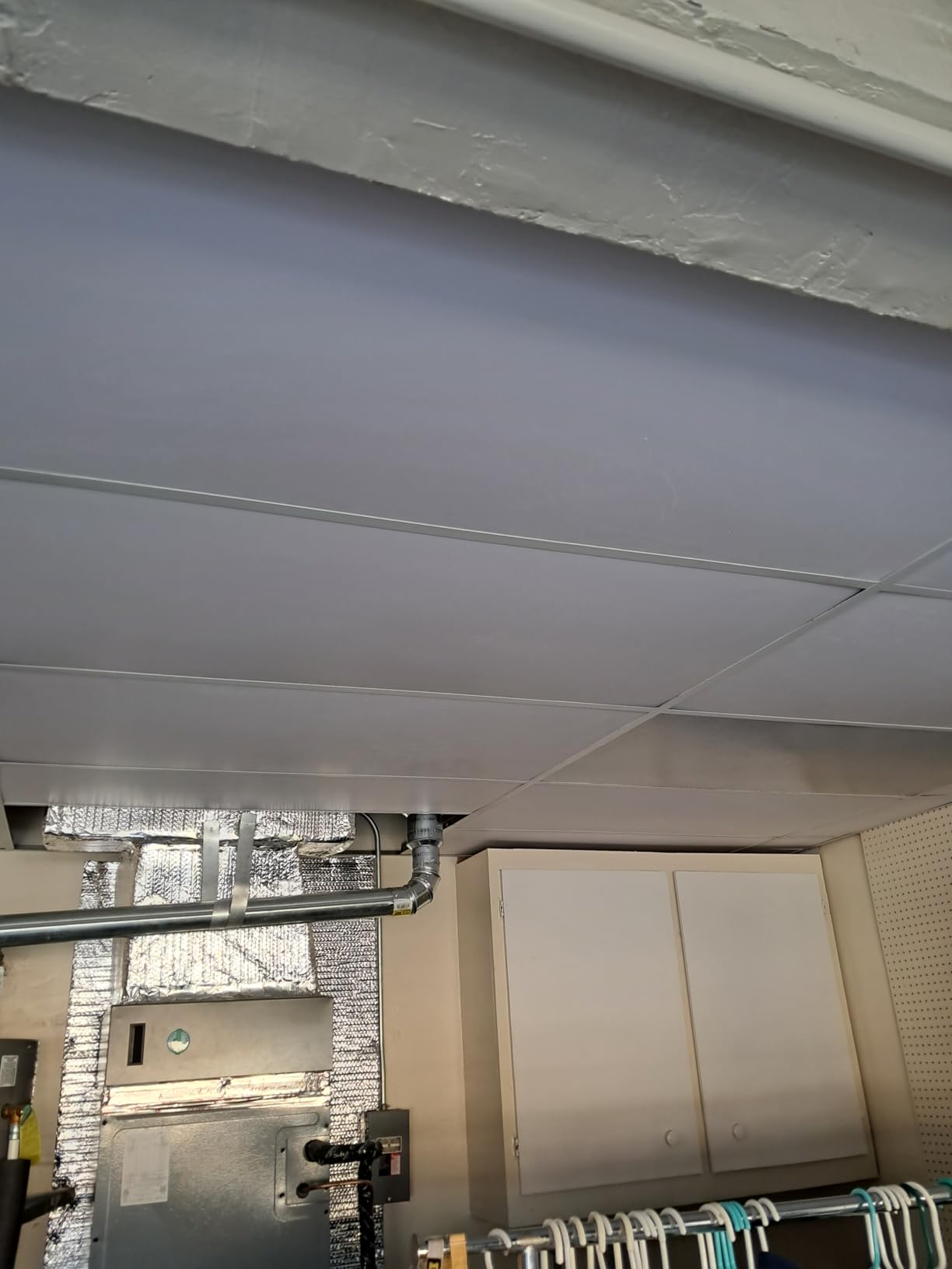 24 PCS 2x2 FT White Ceiling Tiles, 24x24 Inch PVC Waterproof Smooth Drop Ceiling Panels Fire-Rated Reusable Ideal for Bedroom Living Room Basement Bathroom Commercial Space Cover 96 Sq.Ft customer photo 2