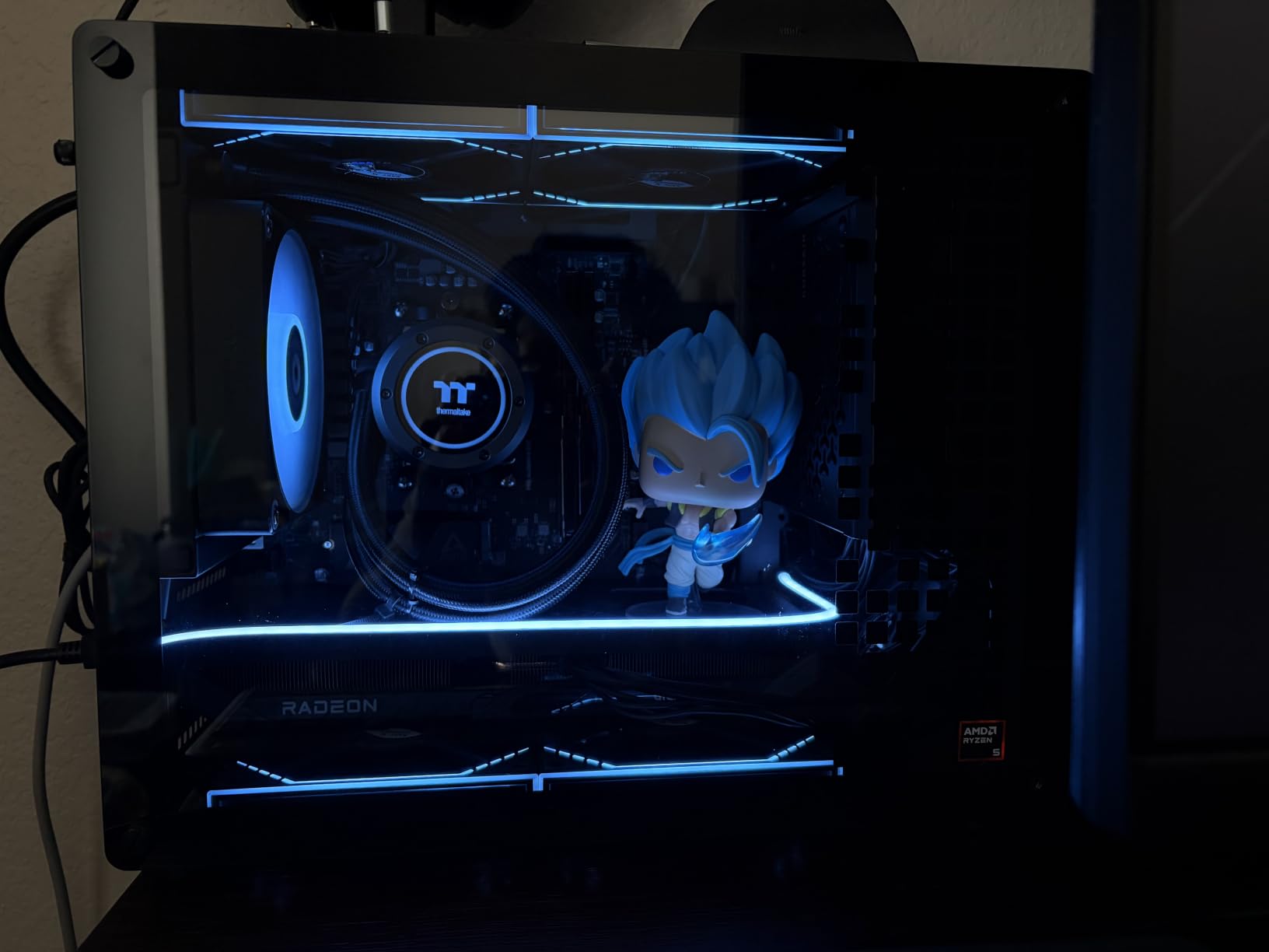 Thermalright TL-M12Q X3 120mm ARGB Case Fans, 2000RPM, 68.9CFM, 3-Pack customer photo 2
