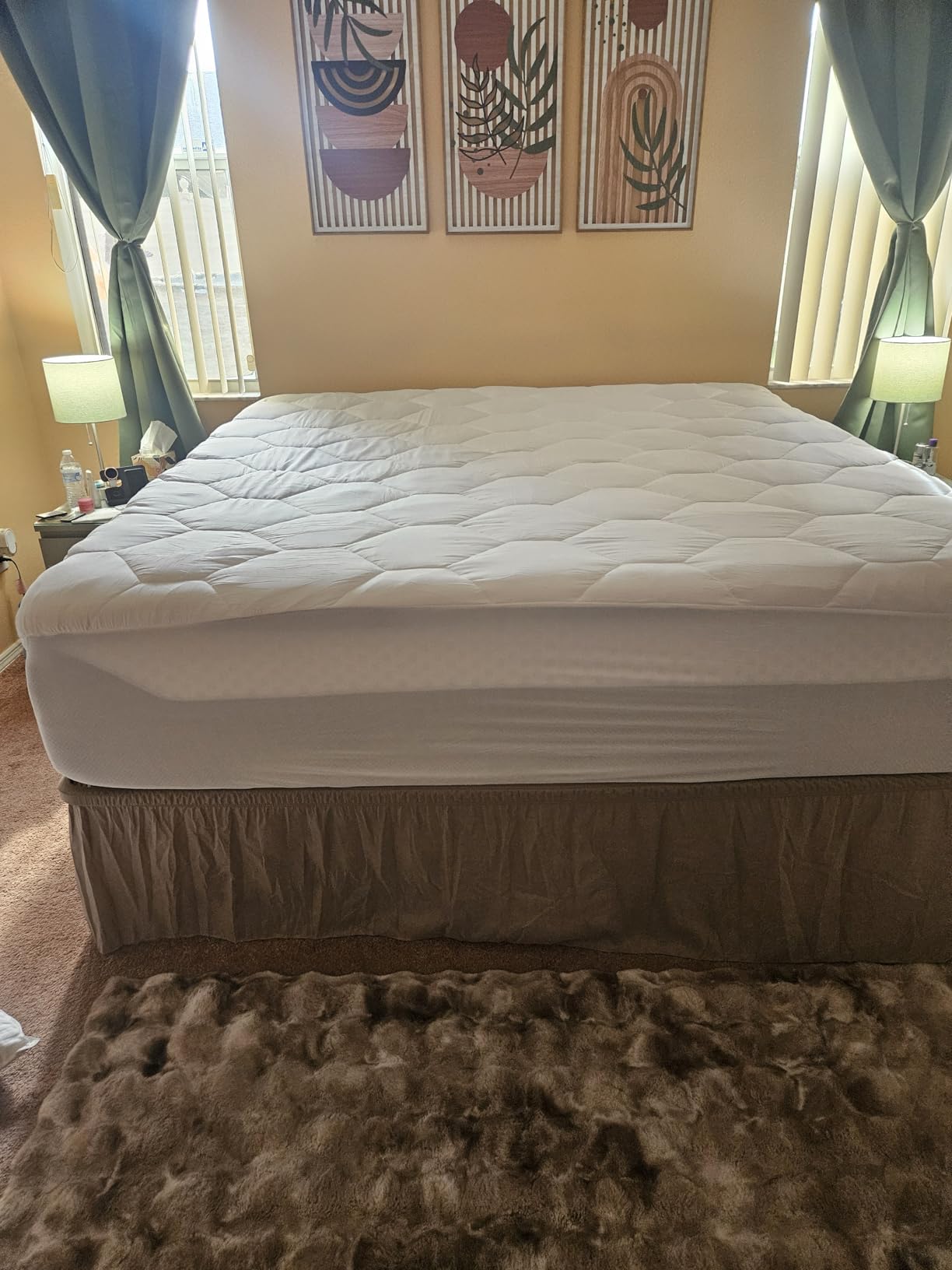 Favorland Mattress Topper King Size - Cooling Extra Thick Breathable Viscose Made from Bamboo Mattress pad - Soft Quilted Fitted Mattress Cover with 900 GSM Down Alternative Fill (8-21”Deep Pocket) customer photo 2