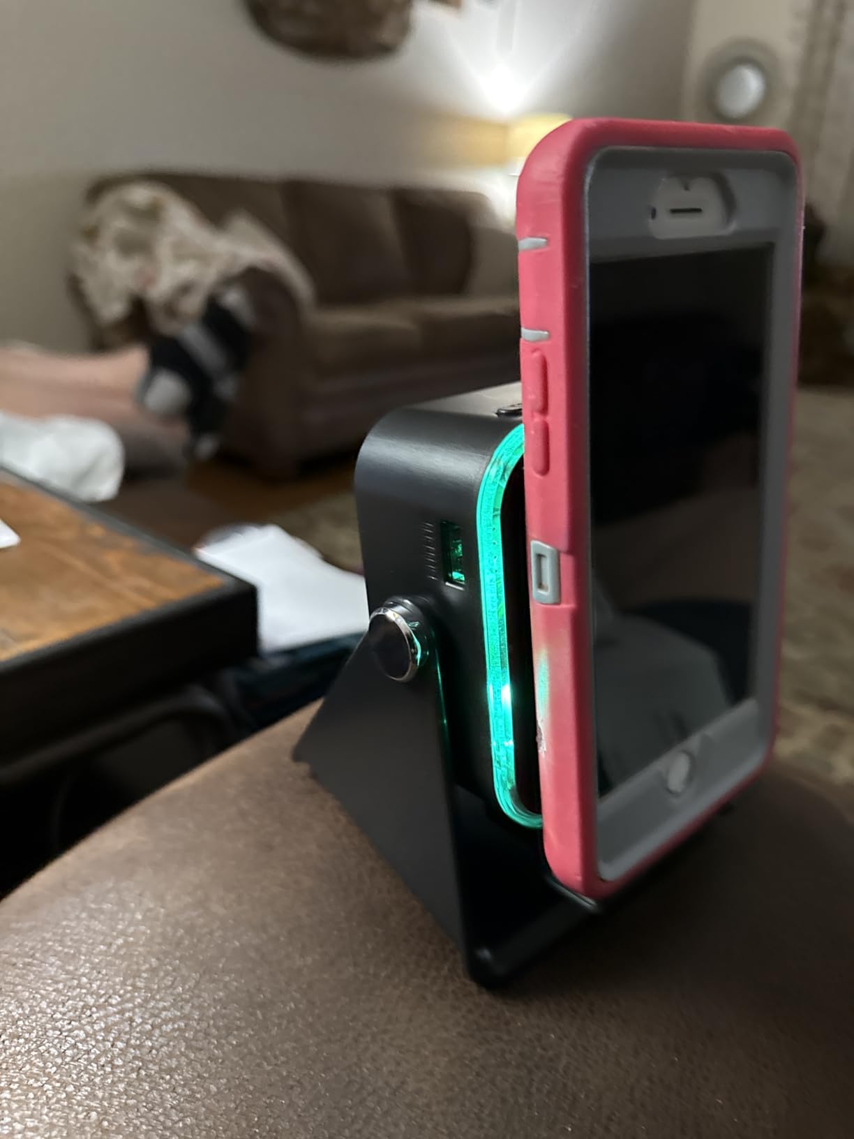 Induction Speaker with Phone Stand 5 in 1 Wireless Bluetooth Audio Black customer photo 1