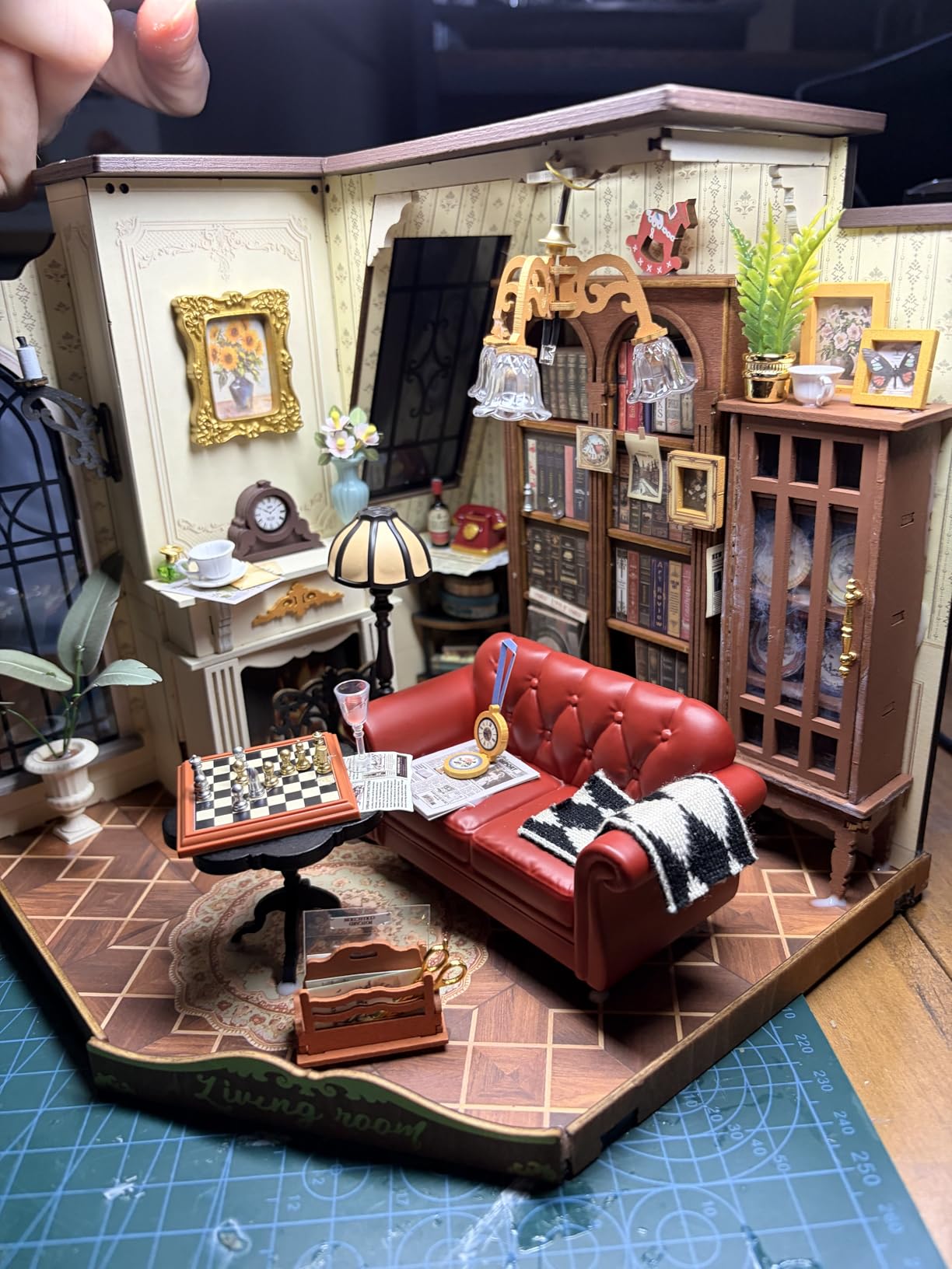 Rolife Living Room DIY Miniature House Kit with LED Light customer photo 1
