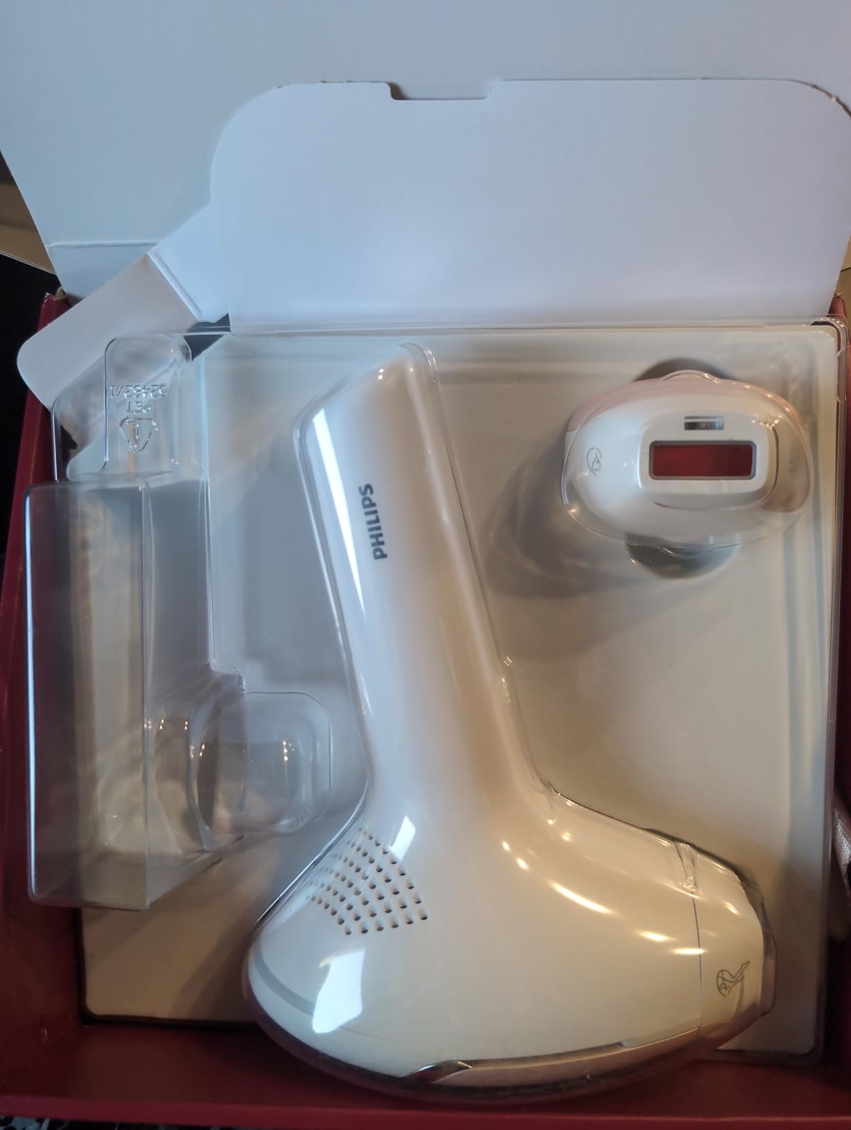 Philips Lumea 8000 IPL Hair Removal Device for Long-Lasting Smooth Skin customer photo 1