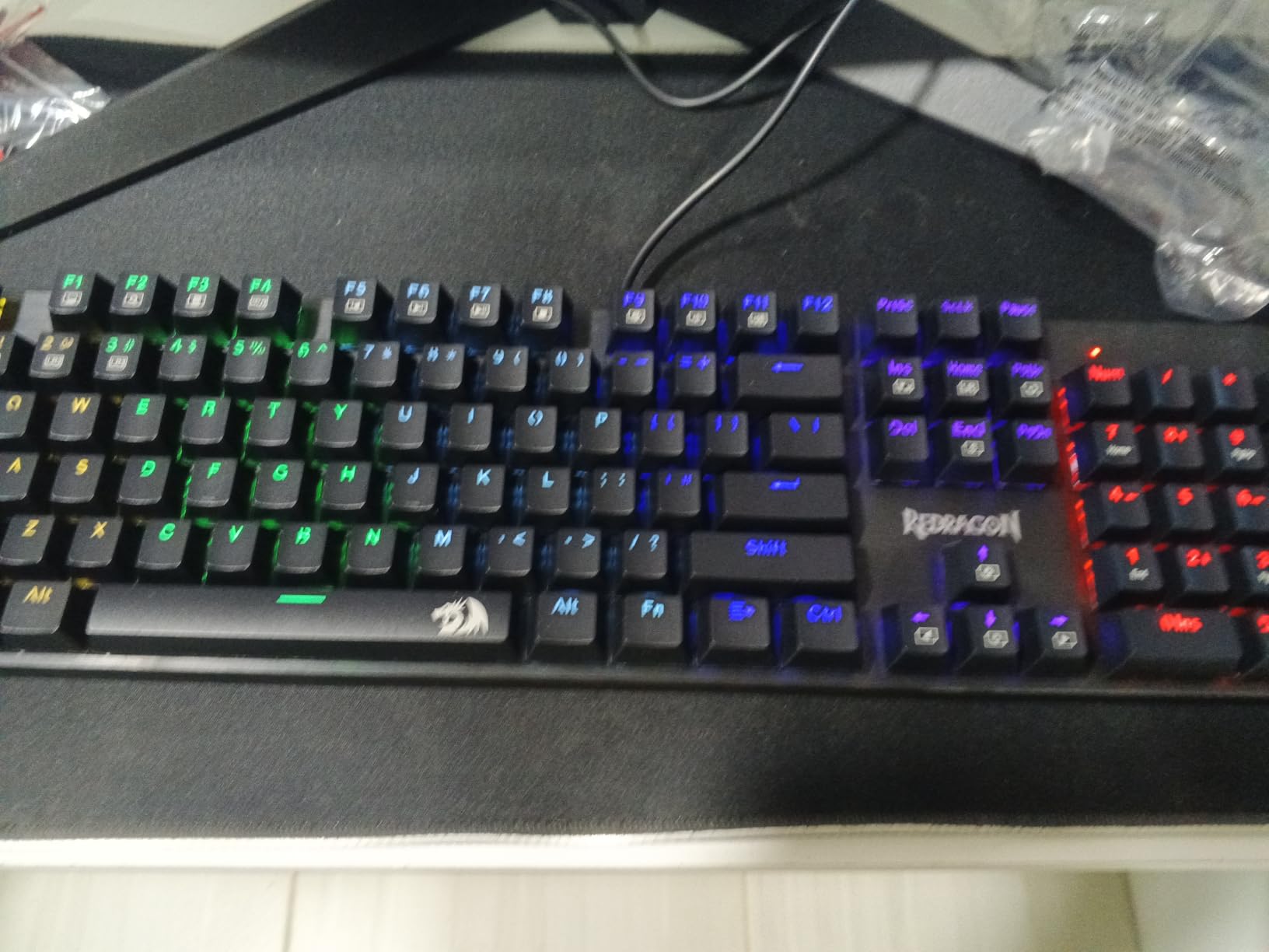 Redragon K671KS Wireless Mechanical Gaming Keyboard, Tri Mode BT/2.4G/USB-C Hot Swappable Custom Keyboard, RGB Backlit Computer Gaming Keyboards, PBT Keycaps, Programmable for PC/Tablet/MAC customer photo 2
