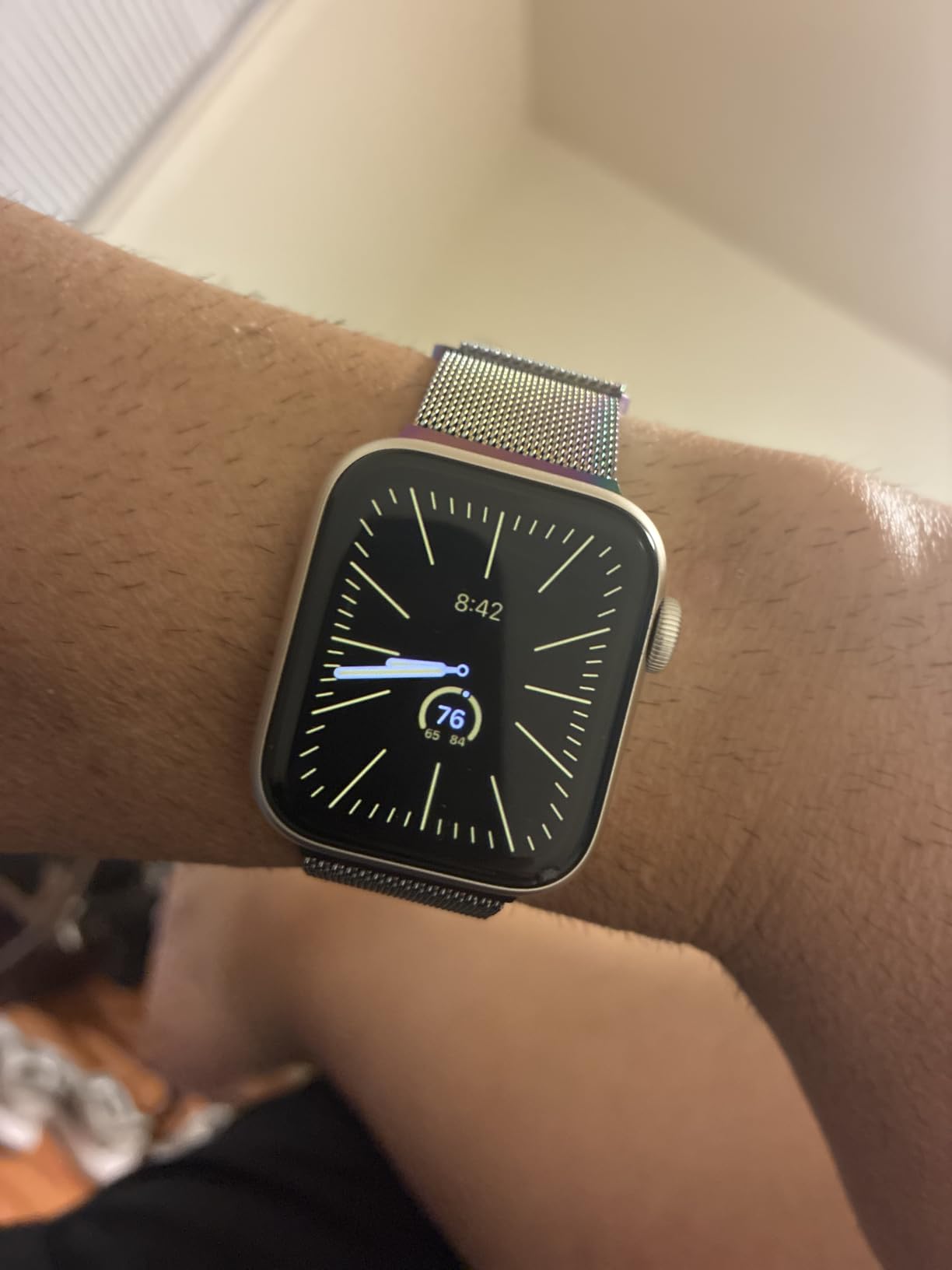 Apple Watch SE 3 [GPS 44mm] Smartwatch with Starlight Aluminum Case with Starlight Sport Band - M/L. Fitness and Sleep Trackers, Heart Rate Monitor, Always-On Display, Water Resistant customer photo 1