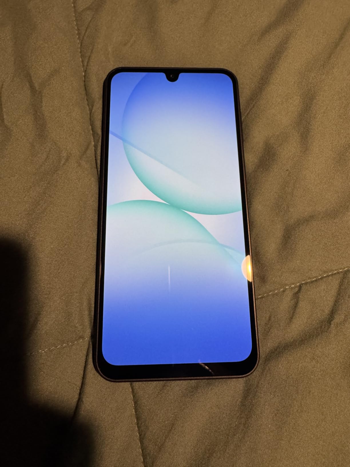 Samsung Galaxy A17 5G Smart Phone 128GB, US 1 Yr Manufacturer Warranty Gray customer photo 2