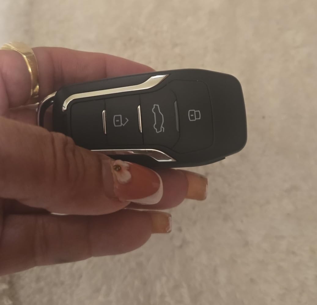 KEHZKCT Mini Video Camera 1080P, Portable Camera Disguised as Car Key Fob with Motion Detection, Nanny Cam for Home Security customer photo 2
