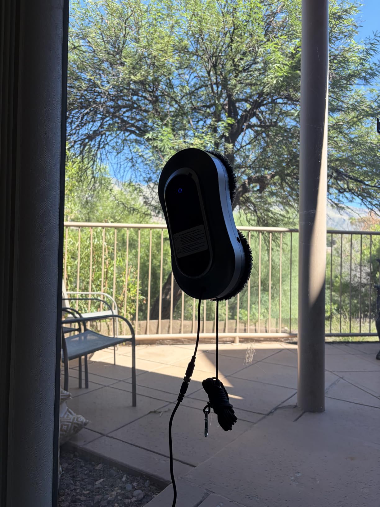 Window Cleaning Robot with Dual Water Spray, App Control, Smart Navigation customer photo 1