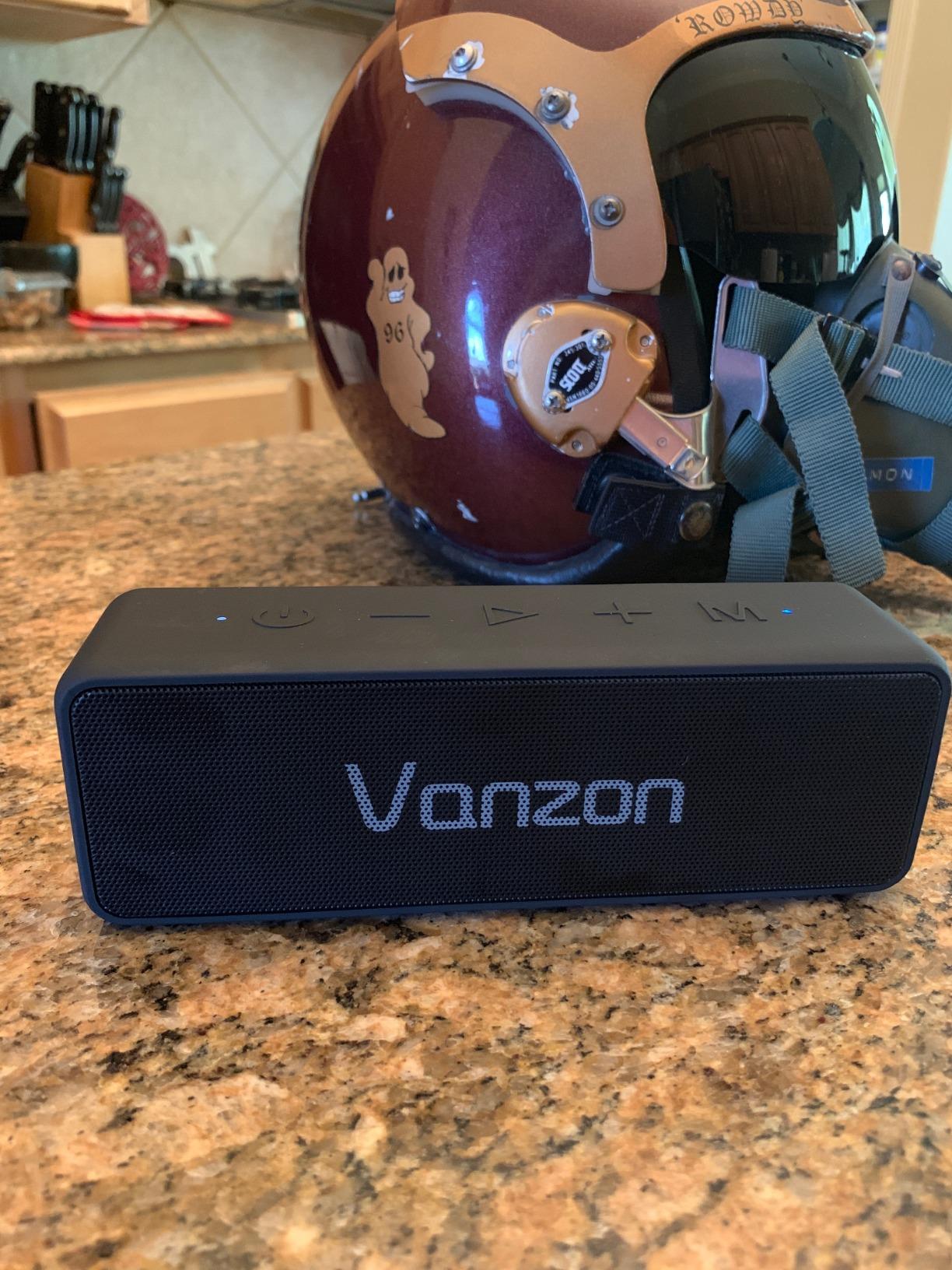 Vanzon Bluetooth Speakers, IPX7 Waterproof Portable Wireless Speaker customer photo 1